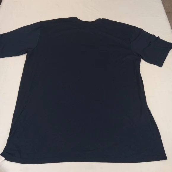 Eagles Tennis T-Shirt - Navy Blue NWT - Picture 4 of 8